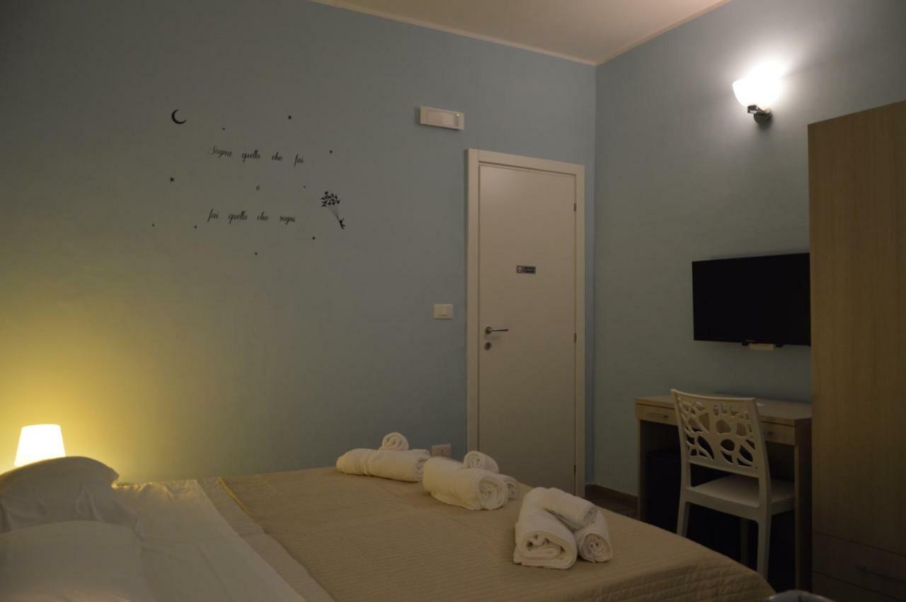La Gemma Nel Borgo B&B แตร์โมลิ ภายนอก รูปภาพ